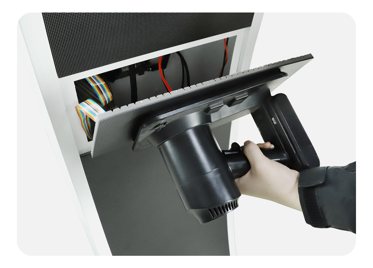 EA-PD front-service access to its LED modules