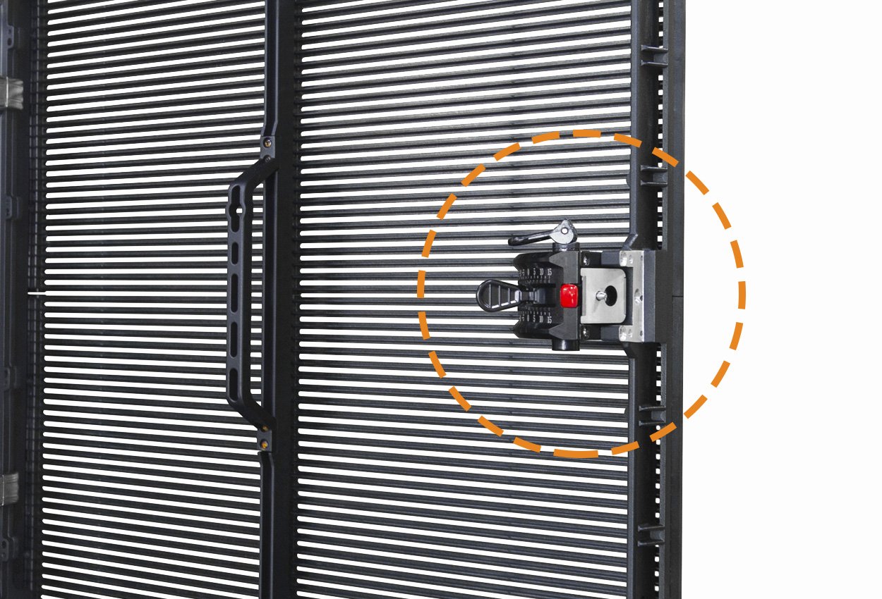 Close view of the EA1000TOR1 curve lock beside the open strip structure